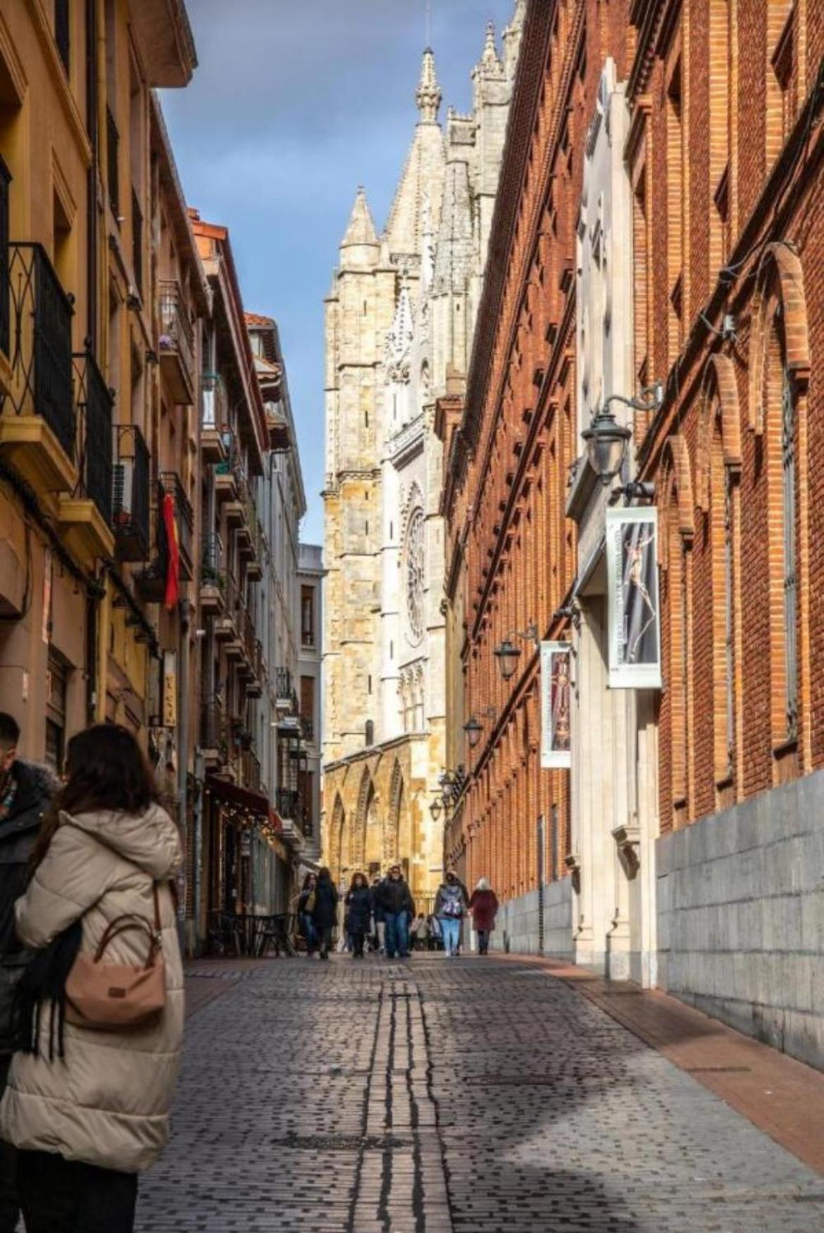 Apartamento A 15 Segundos De La Plaza Mayor Y 1 Minuto De La Catedral Lejlighed León Eksteriør billede